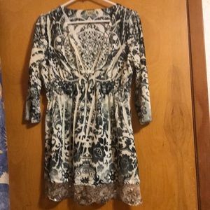 Long sleeve dress shirt